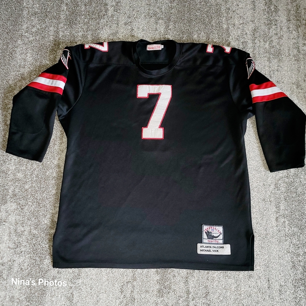 VTG Mitchell & Ness NFL Michael Vick #7 Throwback Jersey 3/4 Sleeve Falcons 54